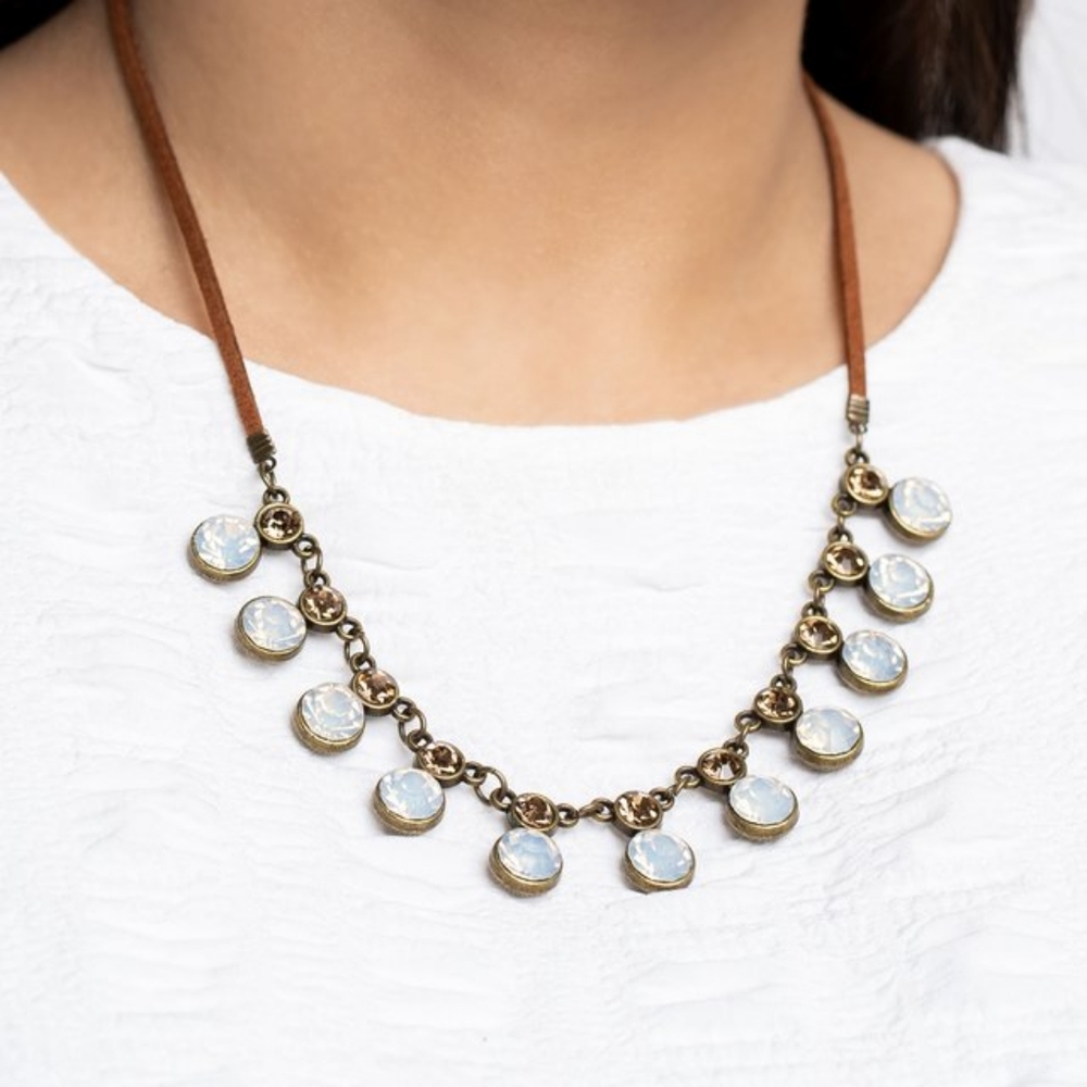 Chic Brass Necklace